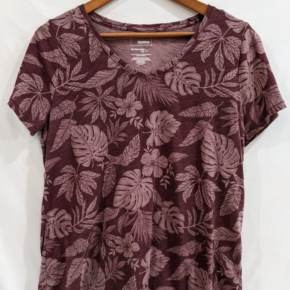 V neck printed t shirt